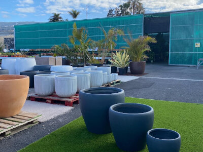 Pots